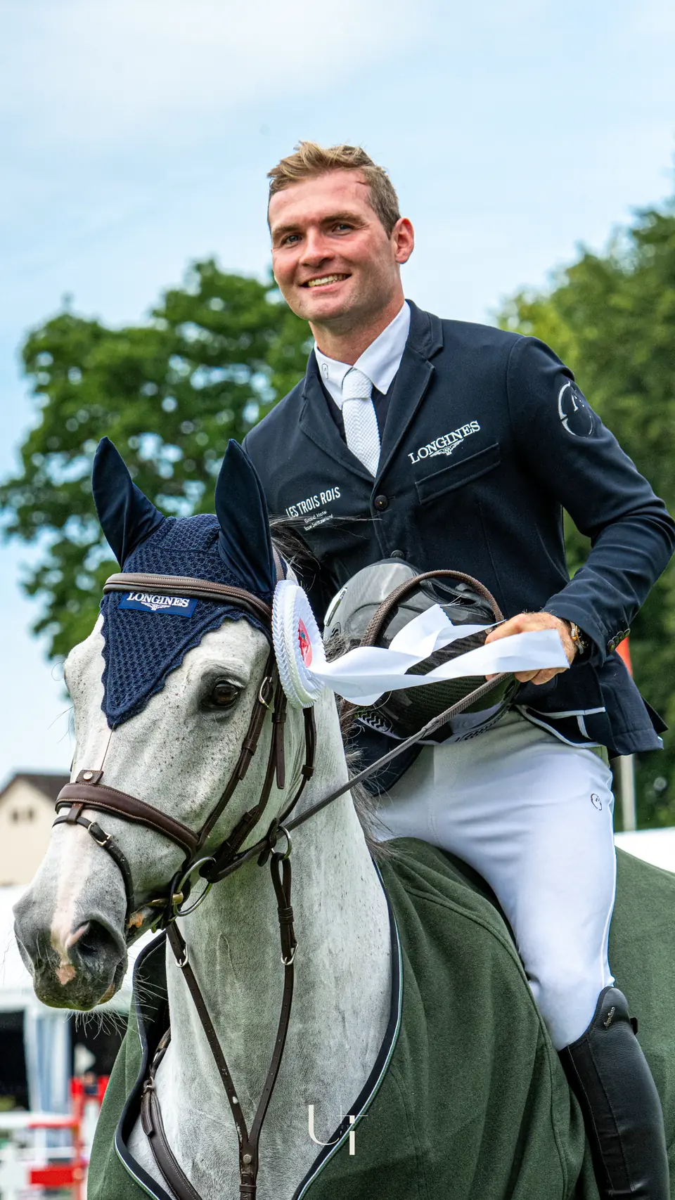 Seabisquit, ridden by Bryan Balsiger